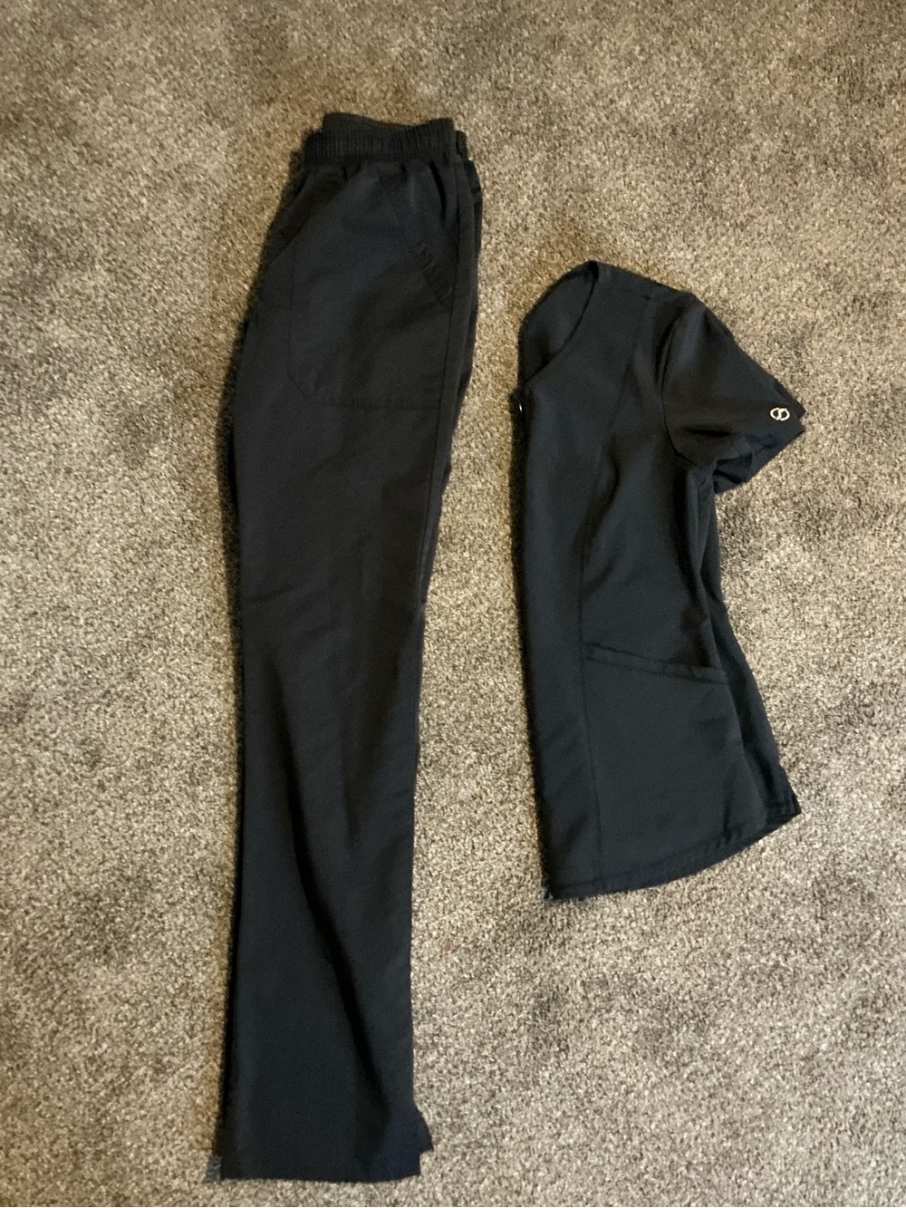 Sanibel Gray Two-Piece Scrub Set - Top & Pants size XS